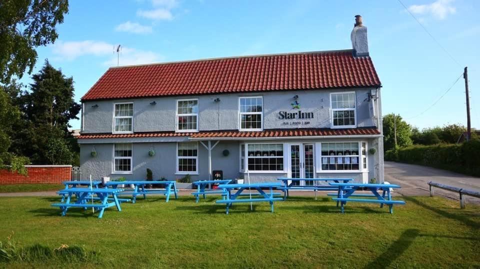 The Star Inn Weaverthorpe Экстерьер фото
